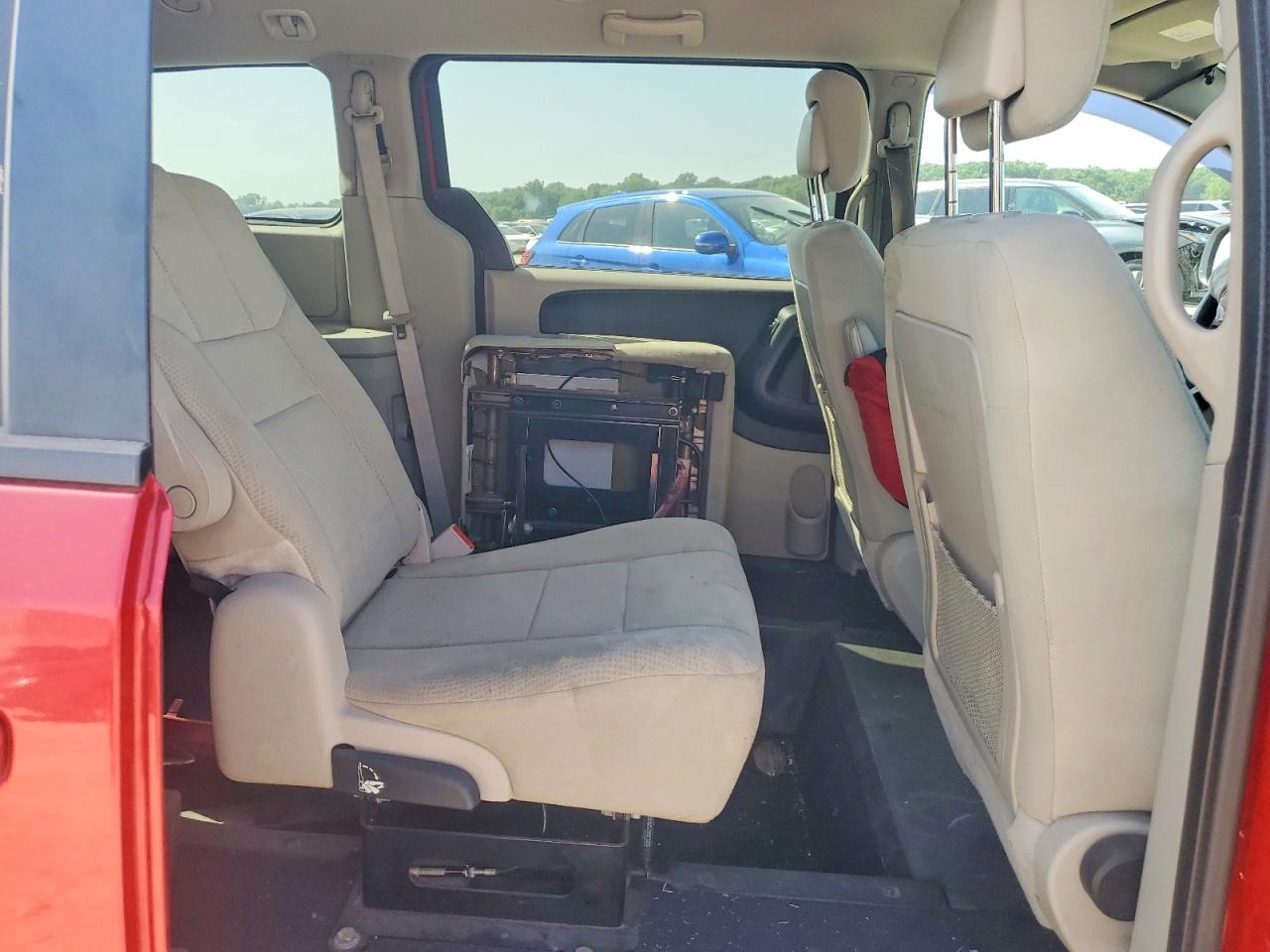 2012 DODGE CARAVAN