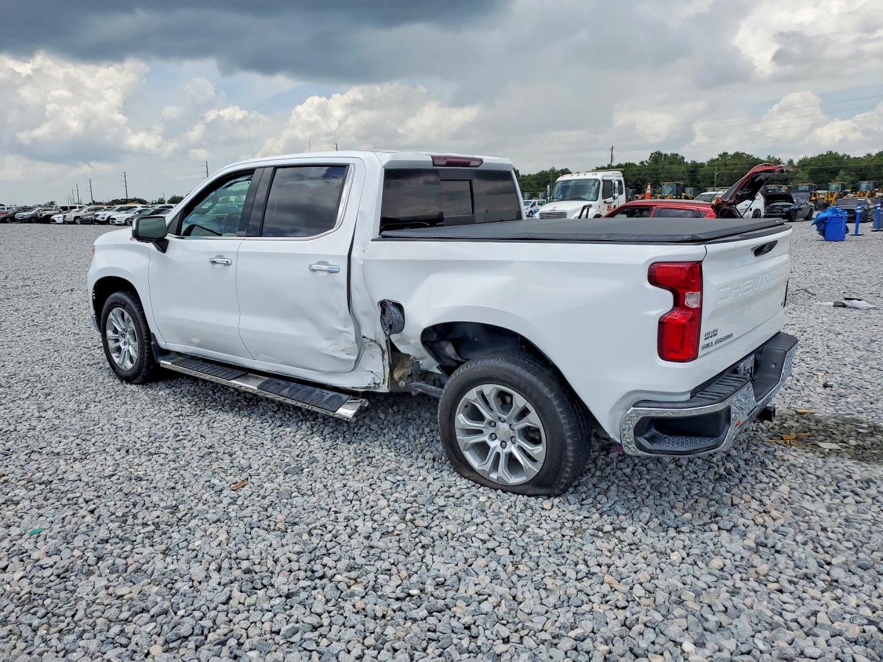 2022 CHEVROLET SILVERADO