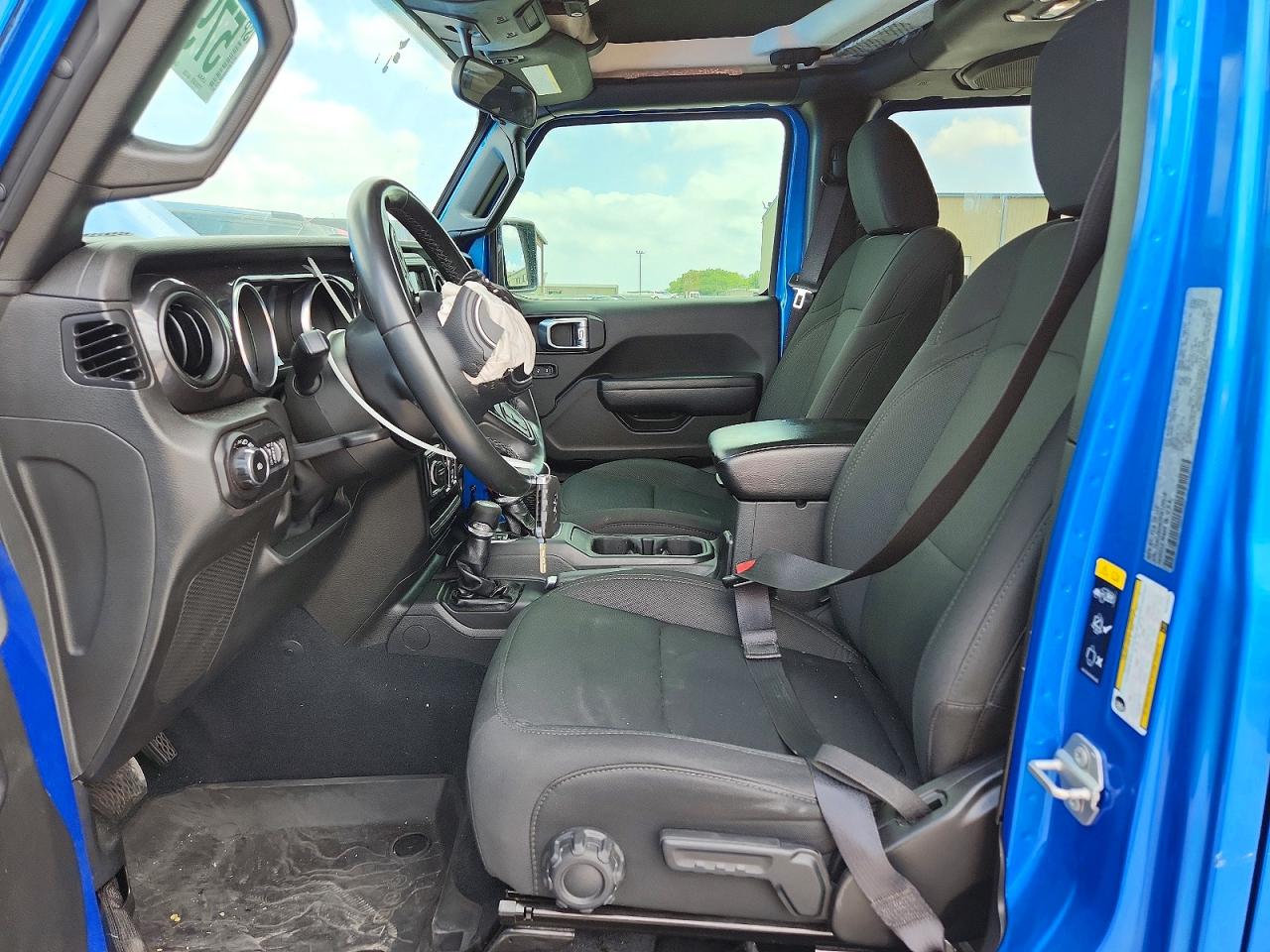 2022 JEEP WRANGLER
