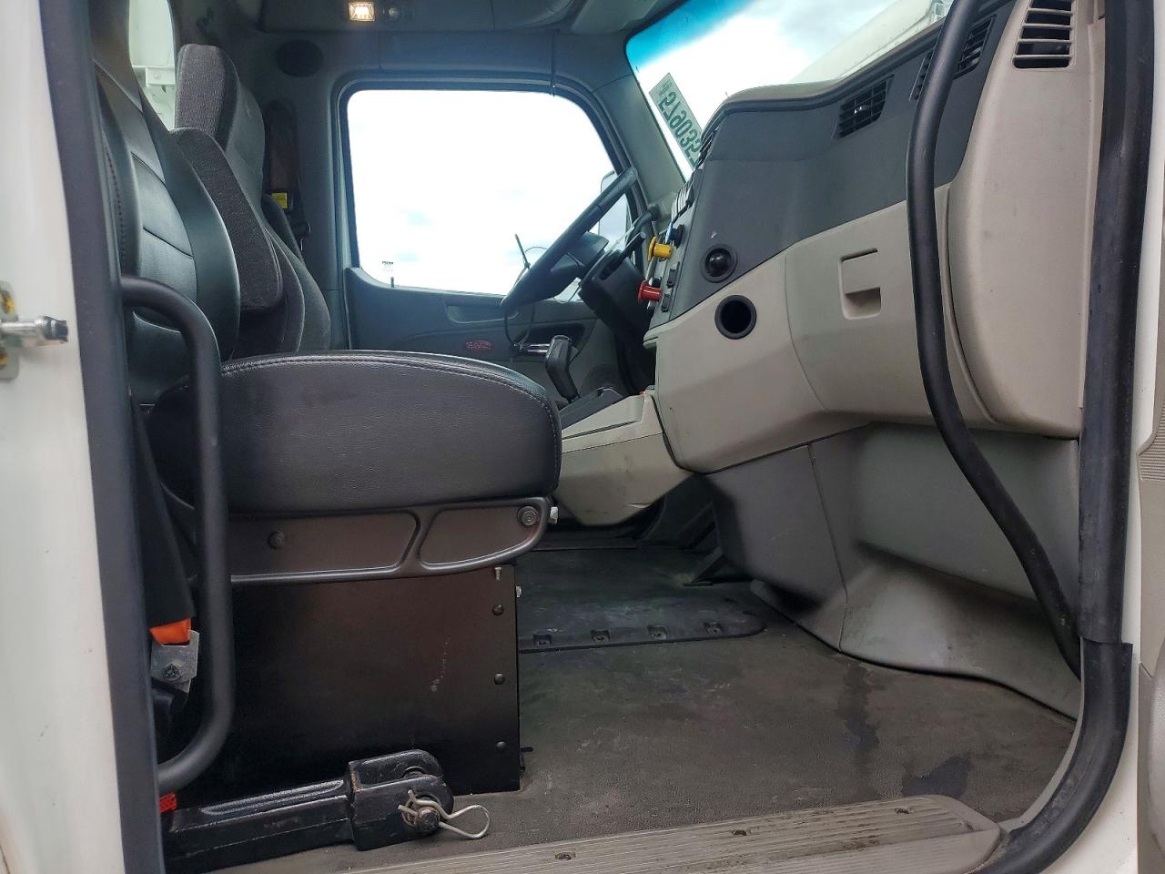 2018 PETERBILT ALL OTHER