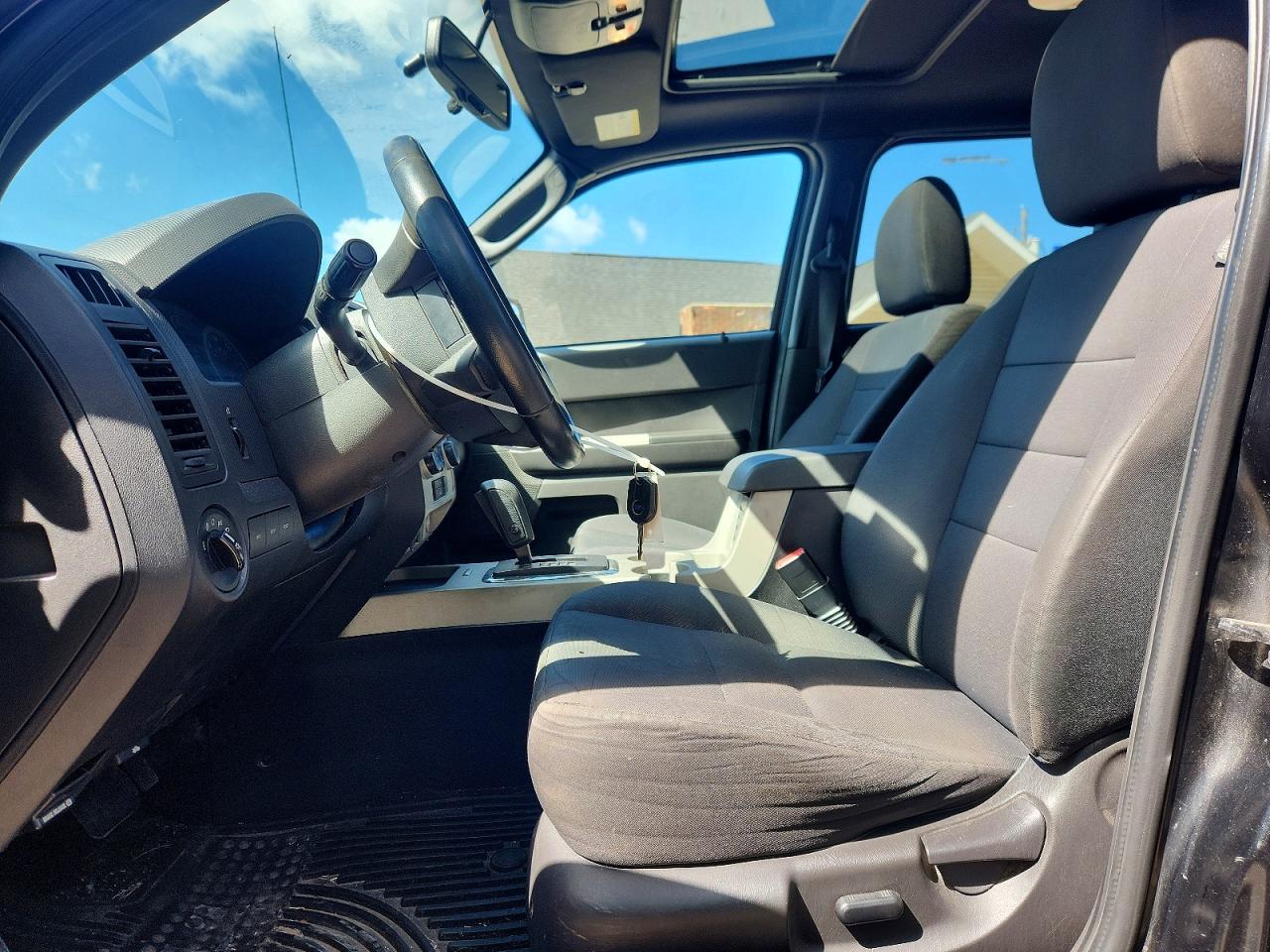 2011 FORD ESCAPE