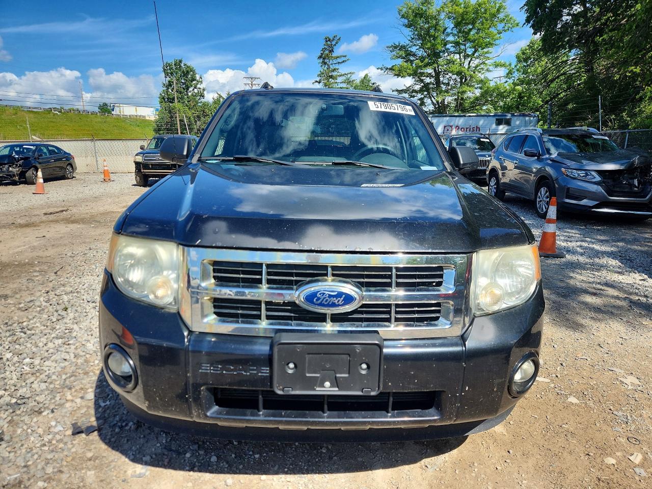 2011 FORD ESCAPE