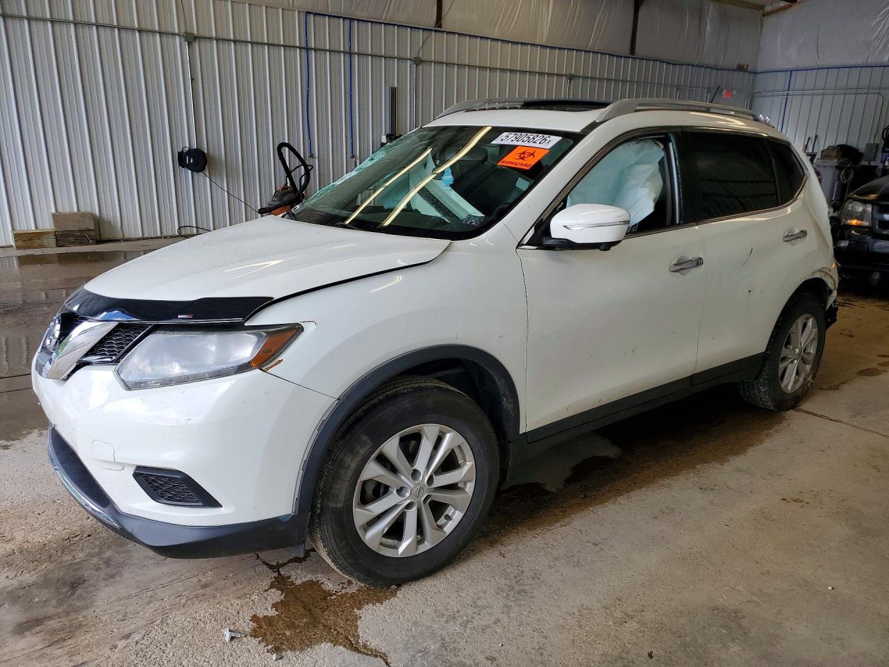 2016 NISSAN ROGUE