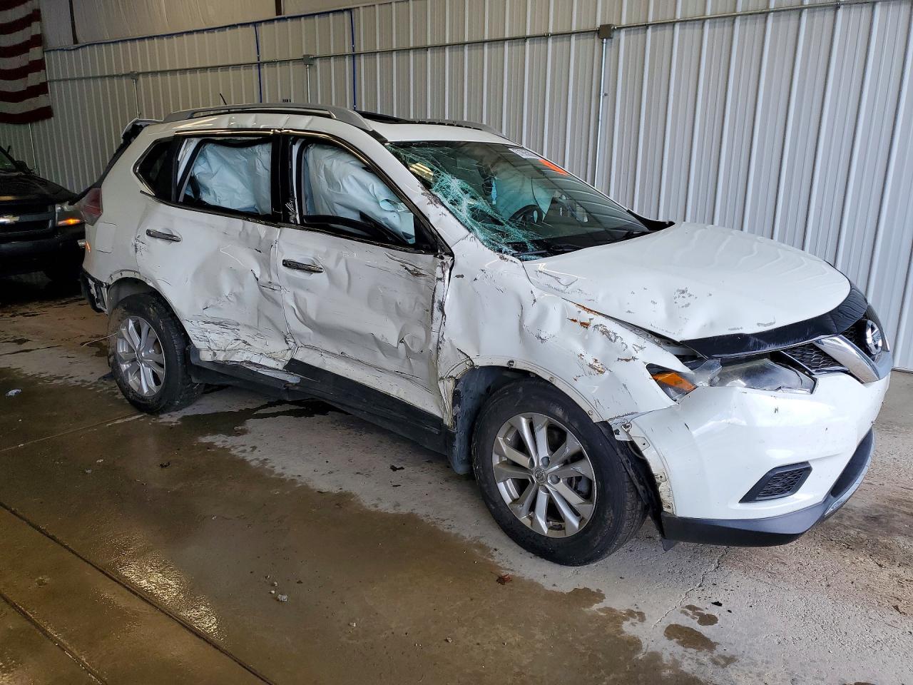 2016 NISSAN ROGUE