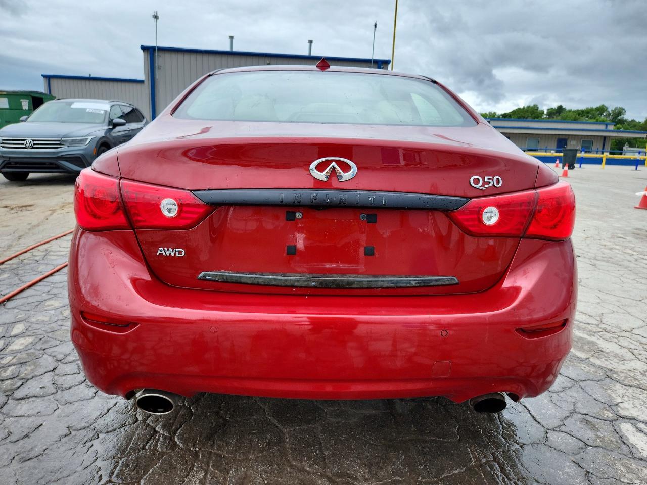 2014 INFINITI Q50