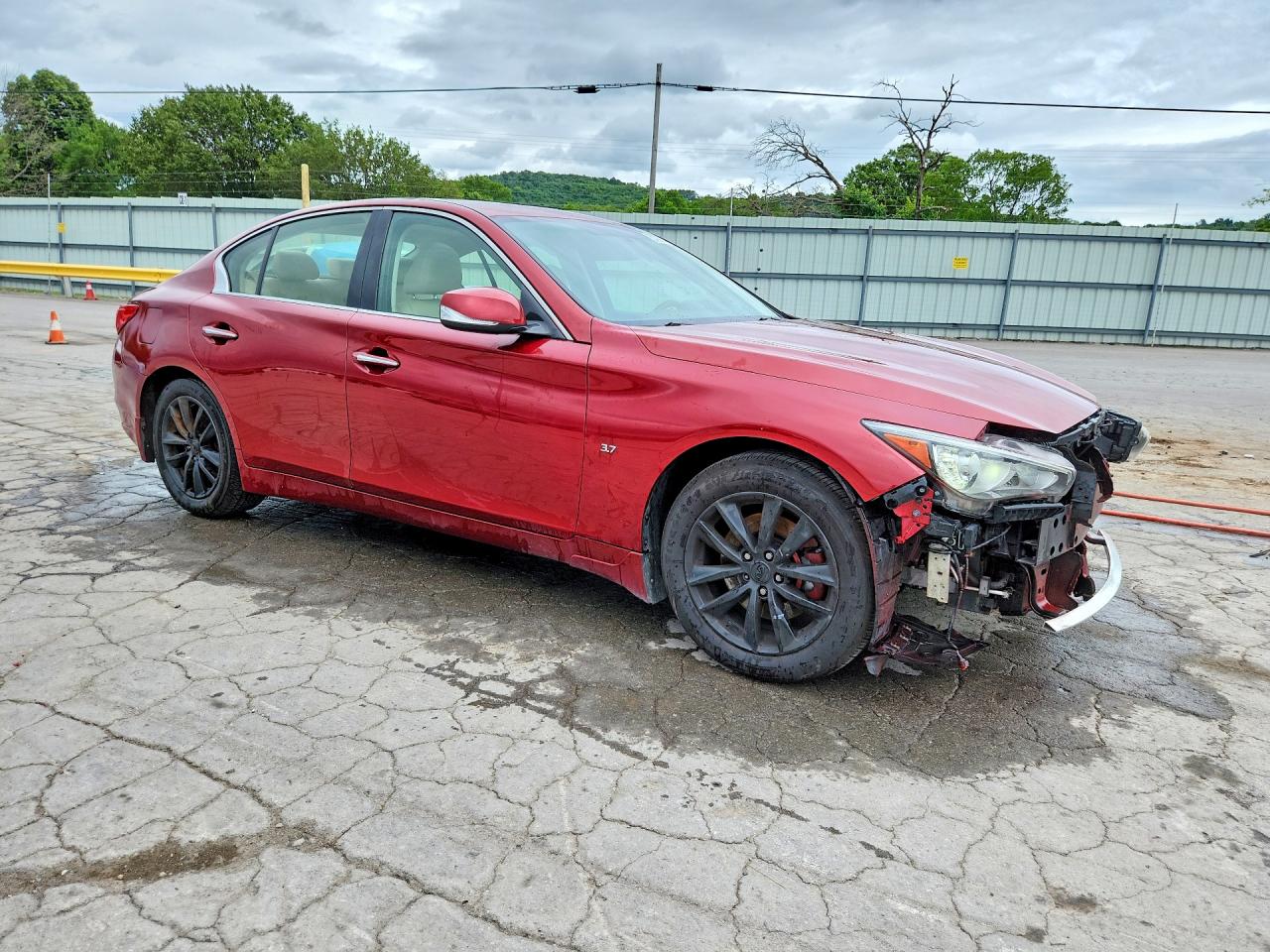 2014 INFINITI Q50