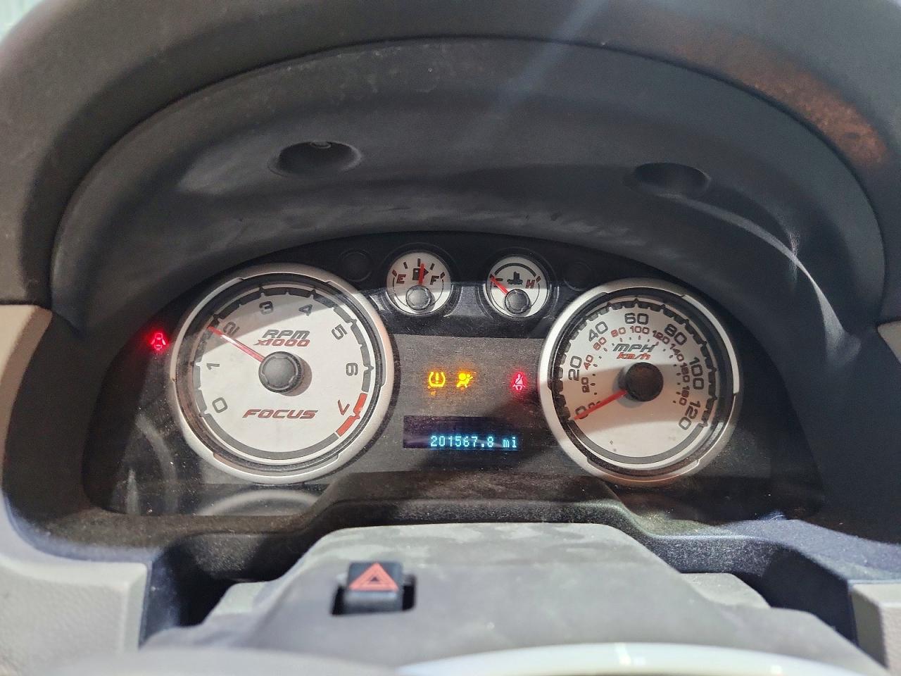 2011 FORD FOCUS