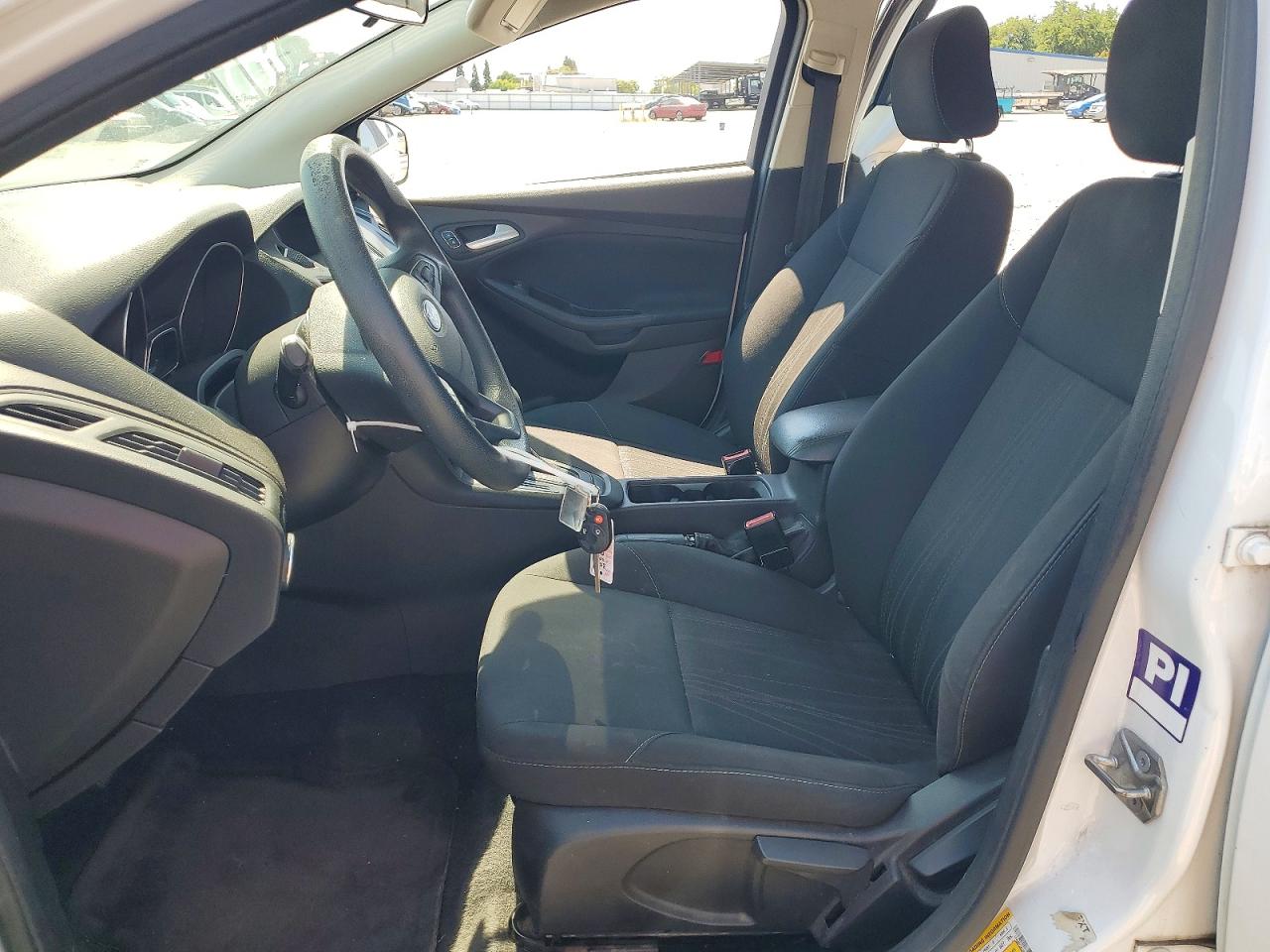 2017 FORD FOCUS