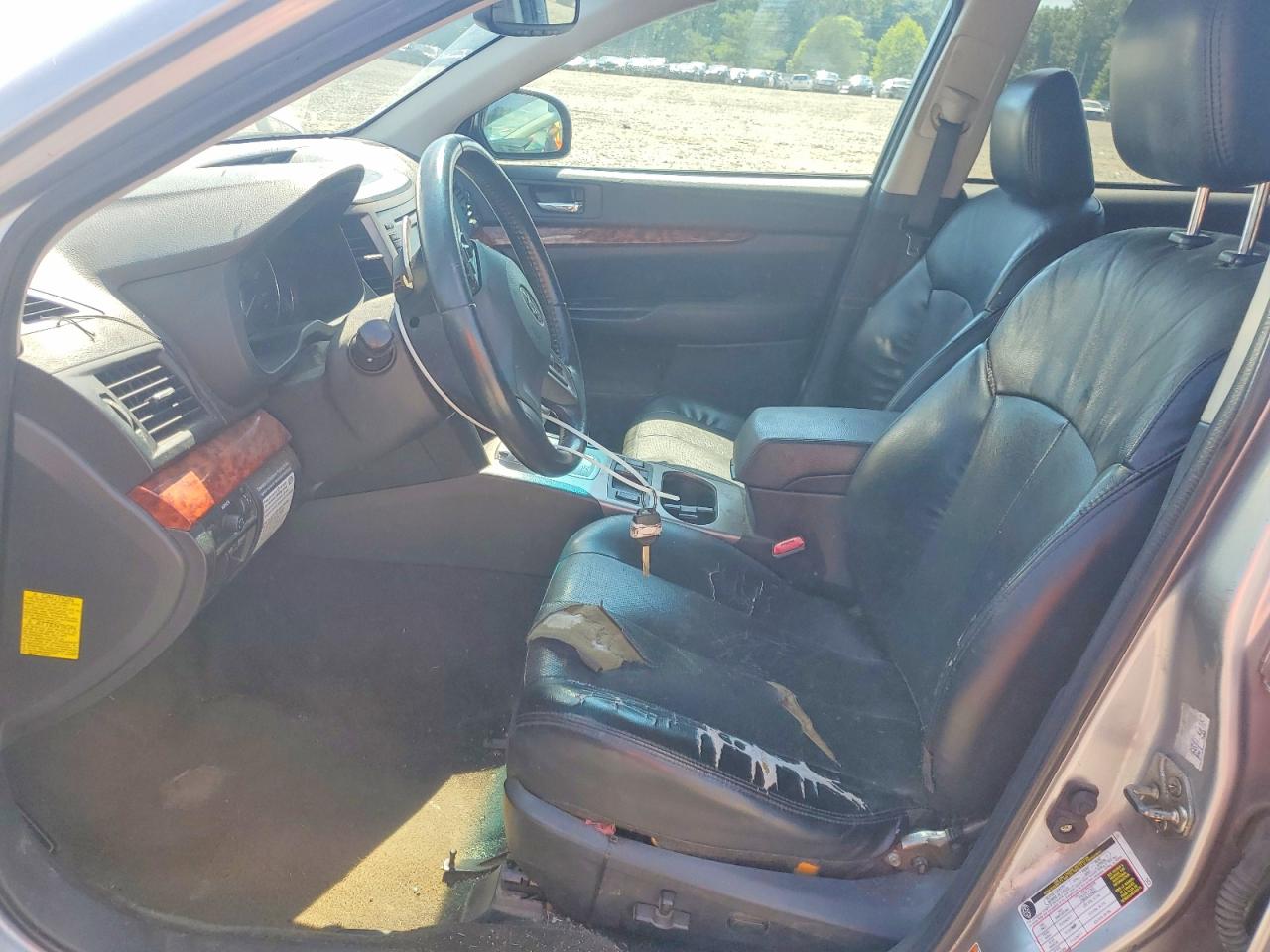 2012 SUBARU OUTBACK