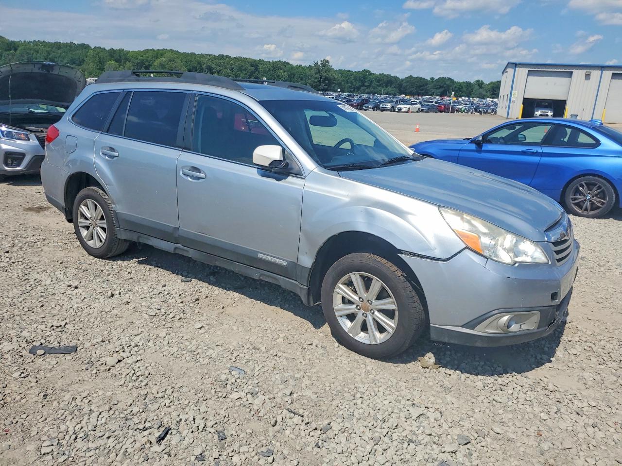 2012 SUBARU OUTBACK