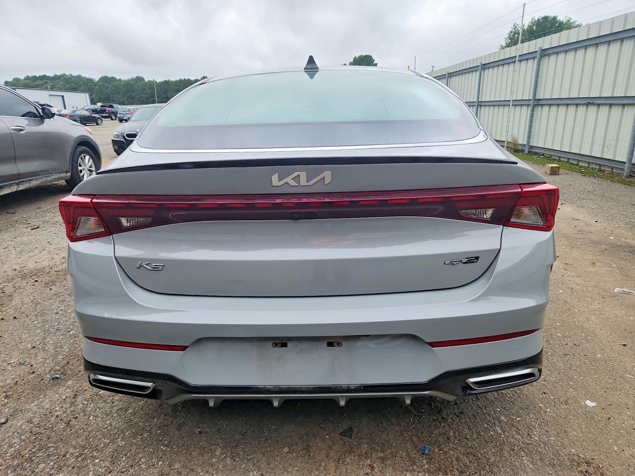 2022 KIA K5