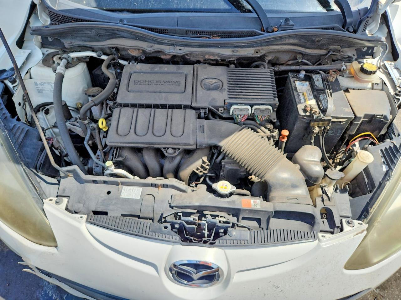 2014 MAZDA 2