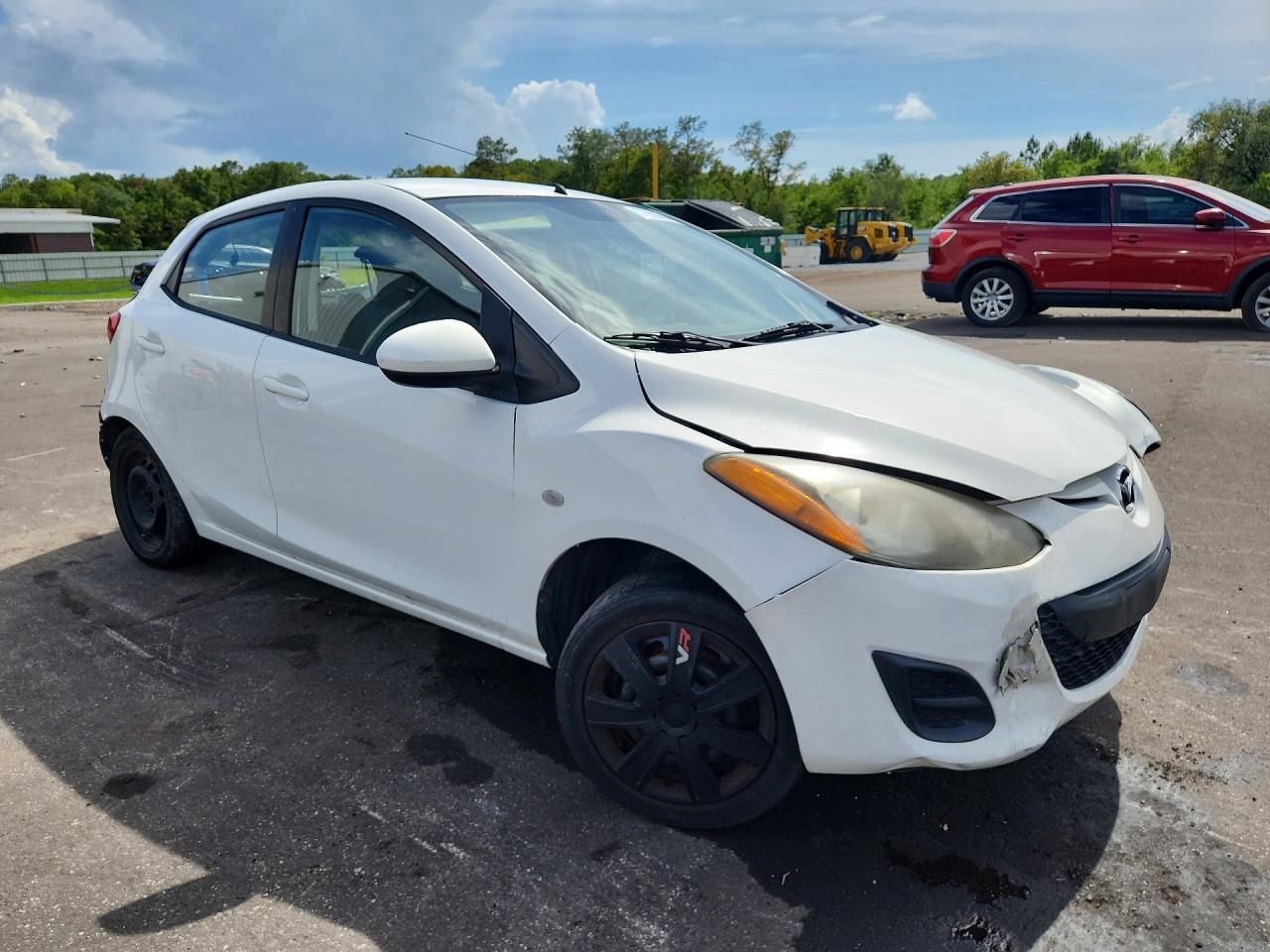2014 MAZDA 2