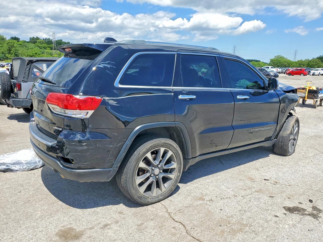 2018 JEEP CHEROKEE