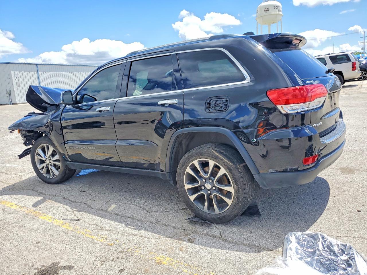 2018 JEEP CHEROKEE