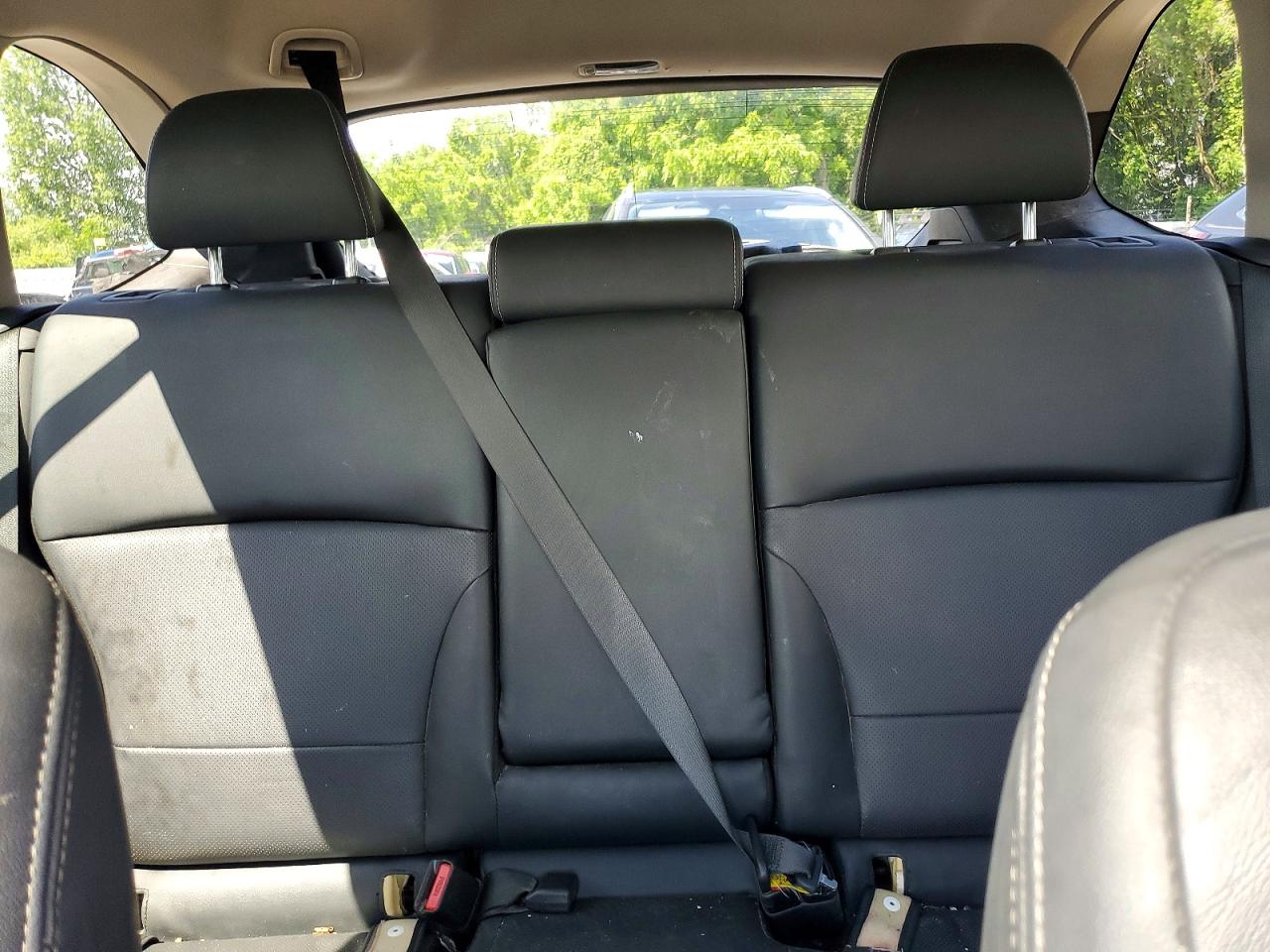 2016 SUBARU OUTBACK