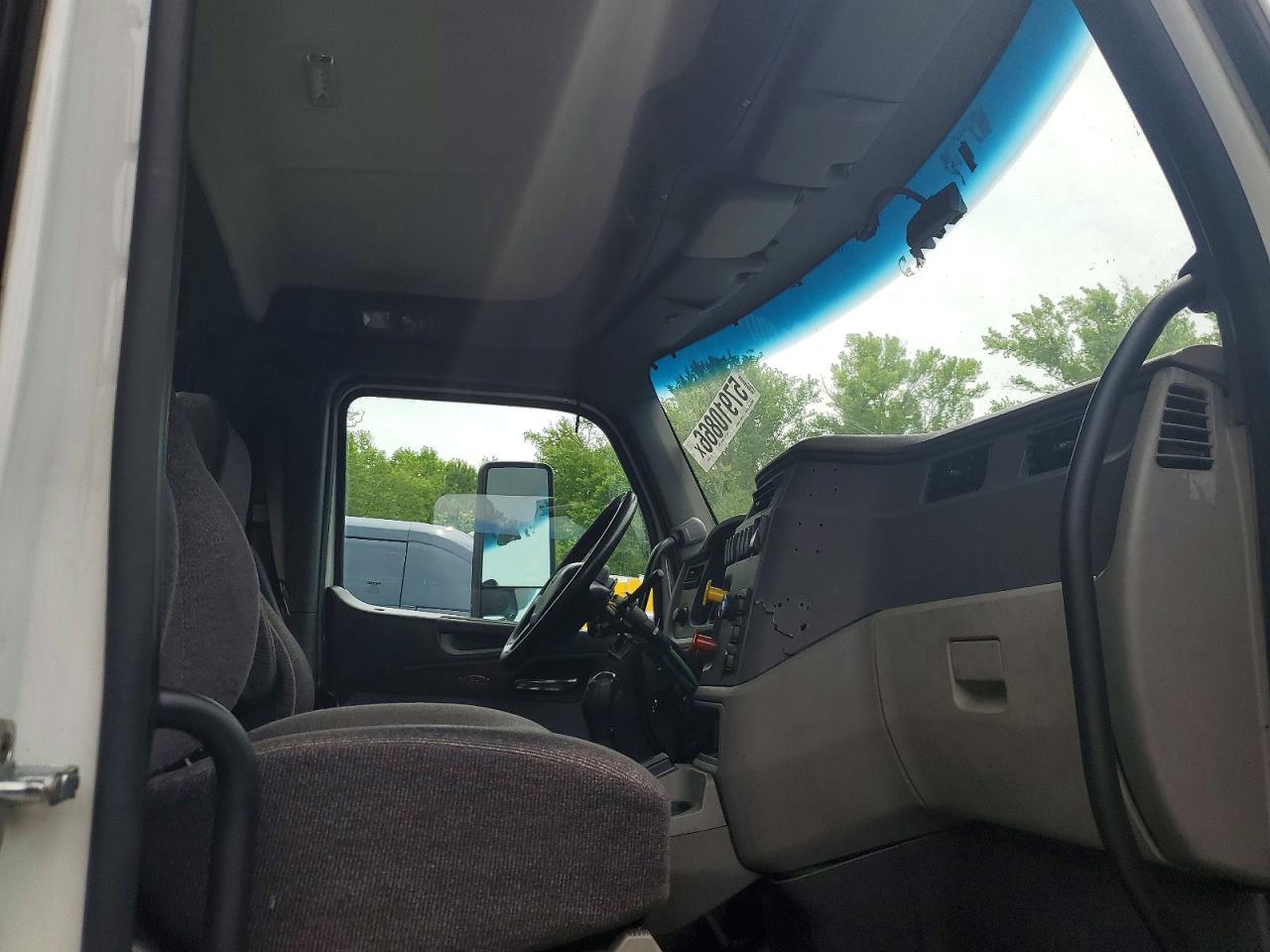 2015 PETERBILT ALL OTHER