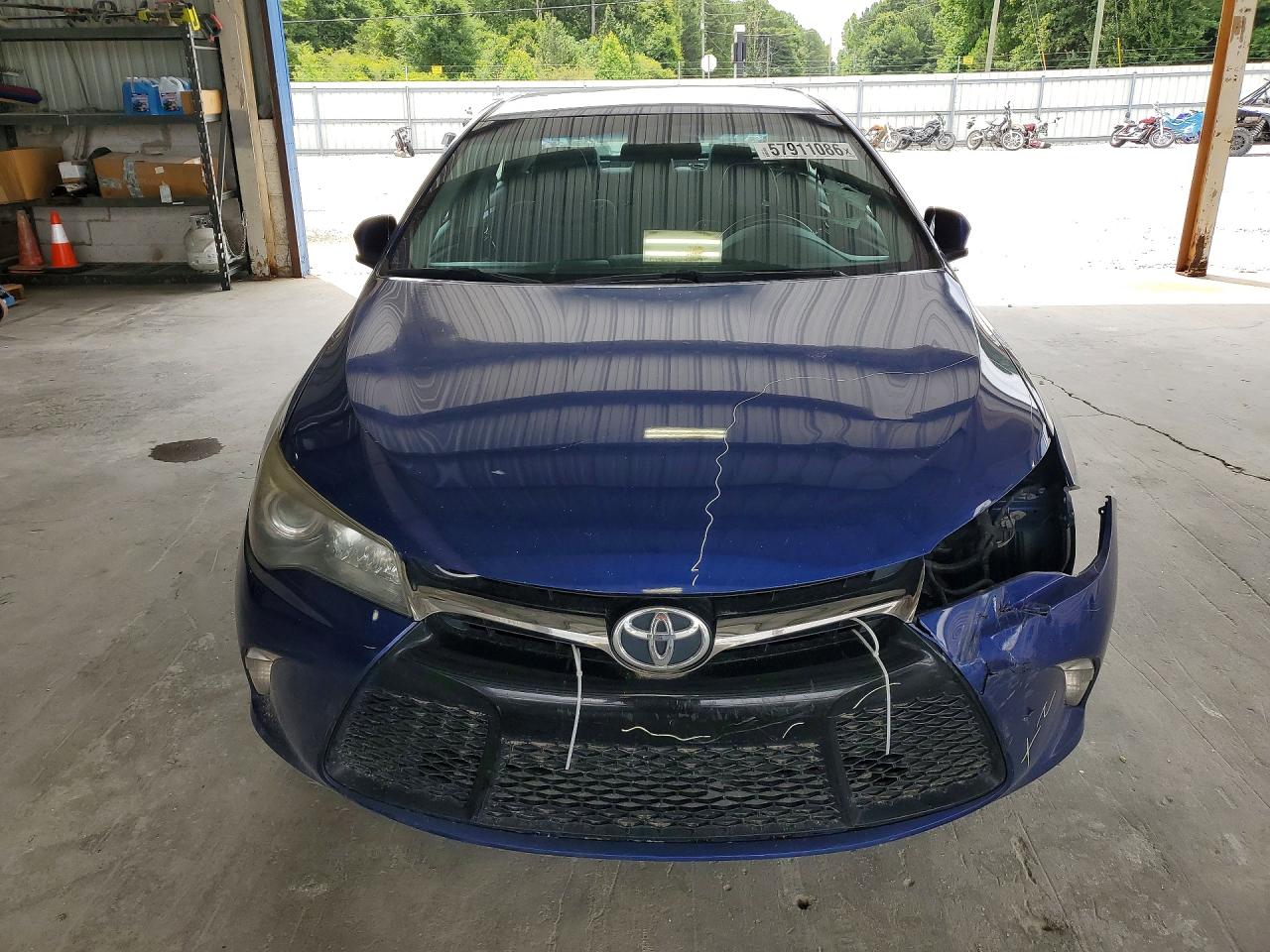 2016 TOYOTA CAMRY