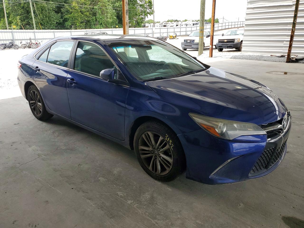 2016 TOYOTA CAMRY