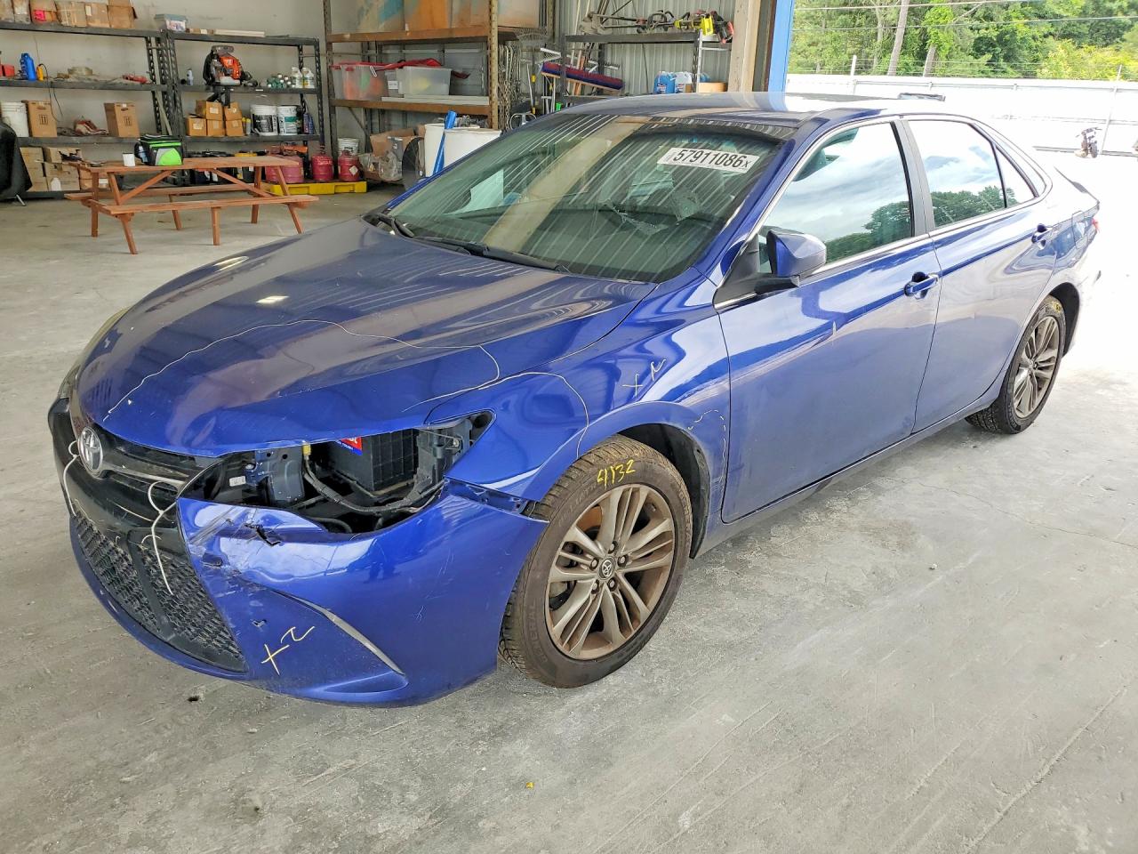 2016 TOYOTA CAMRY