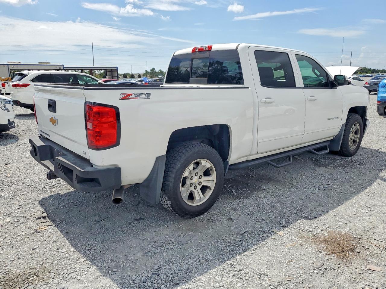 2015 CHEVROLET SILVERADO
