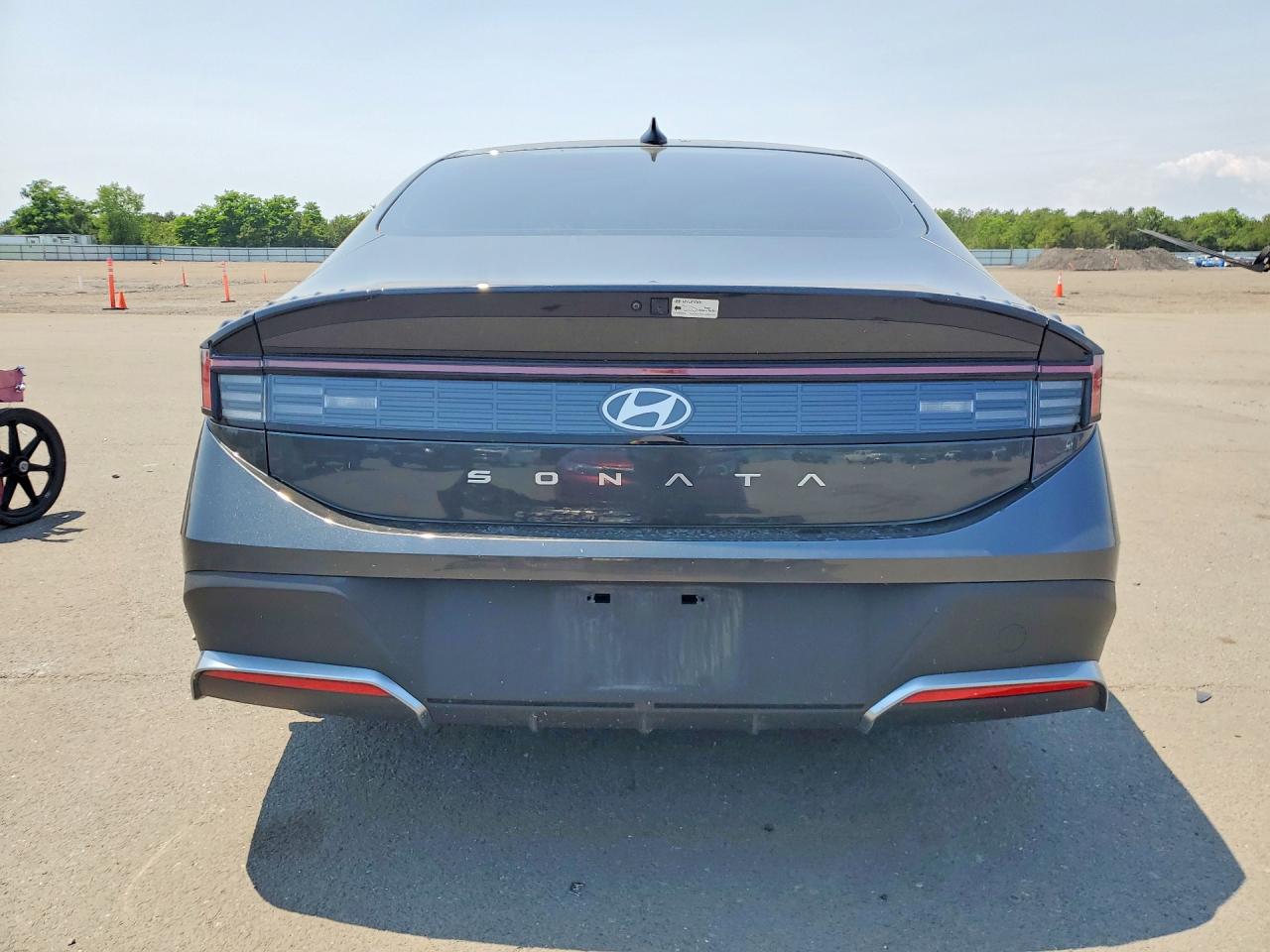2025 HYUNDAI SONATA SE