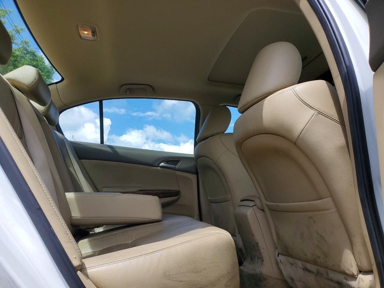 2010 HONDA ACCORD