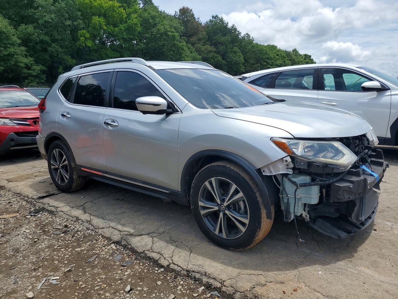 2018 NISSAN ROGUE