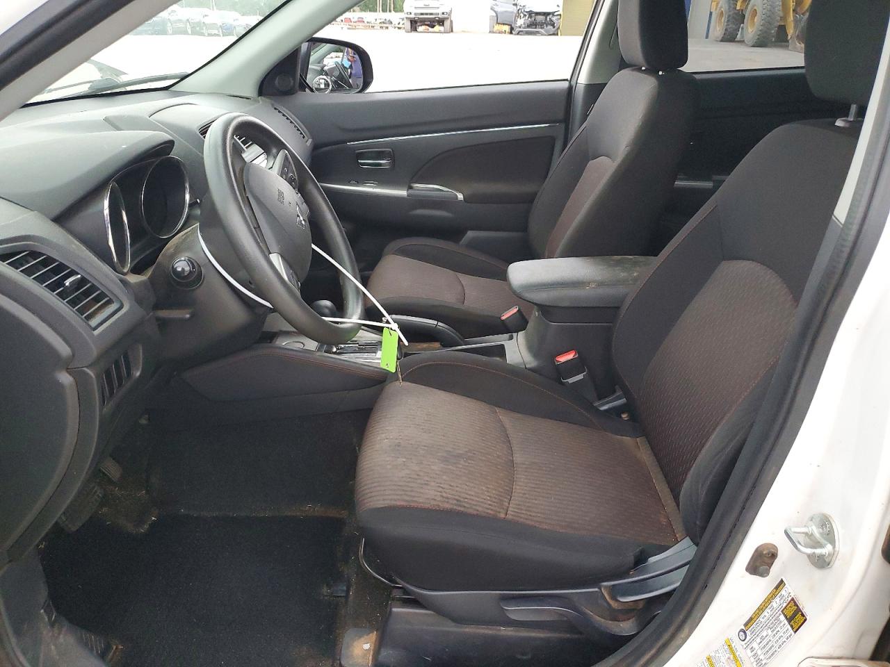 2019 MITSUBISHI OUTLANDER