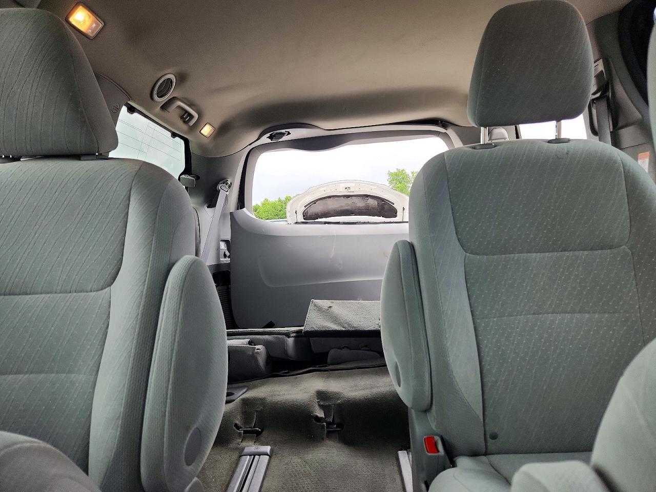 2017 TOYOTA SIENNA