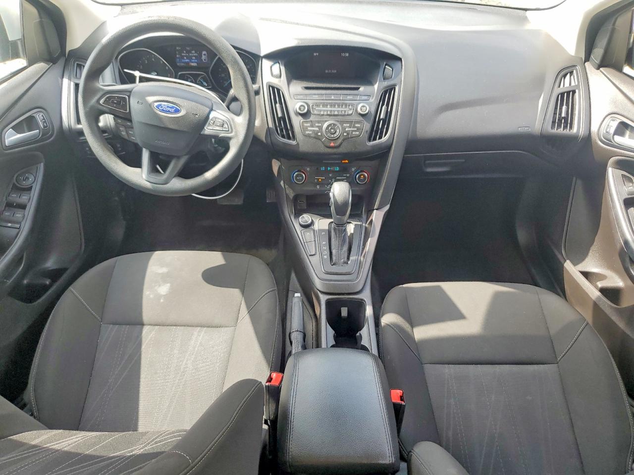 2017 FORD FOCUS
