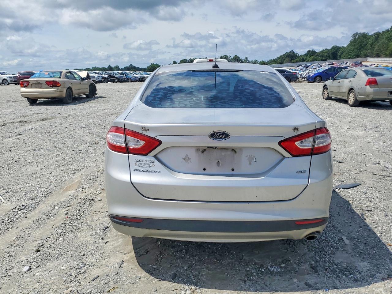 2014 FORD FUSION SE