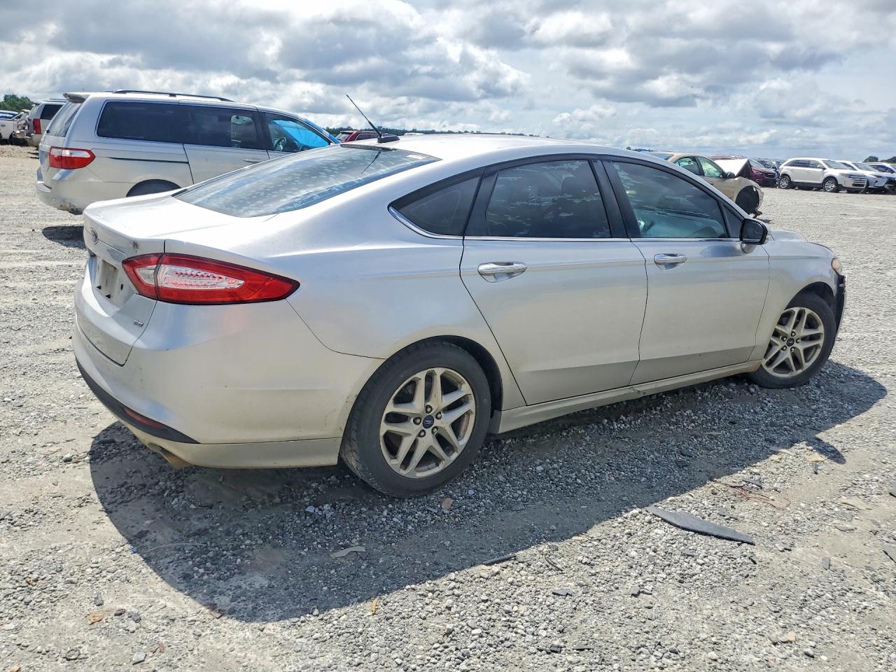 2014 FORD FUSION SE