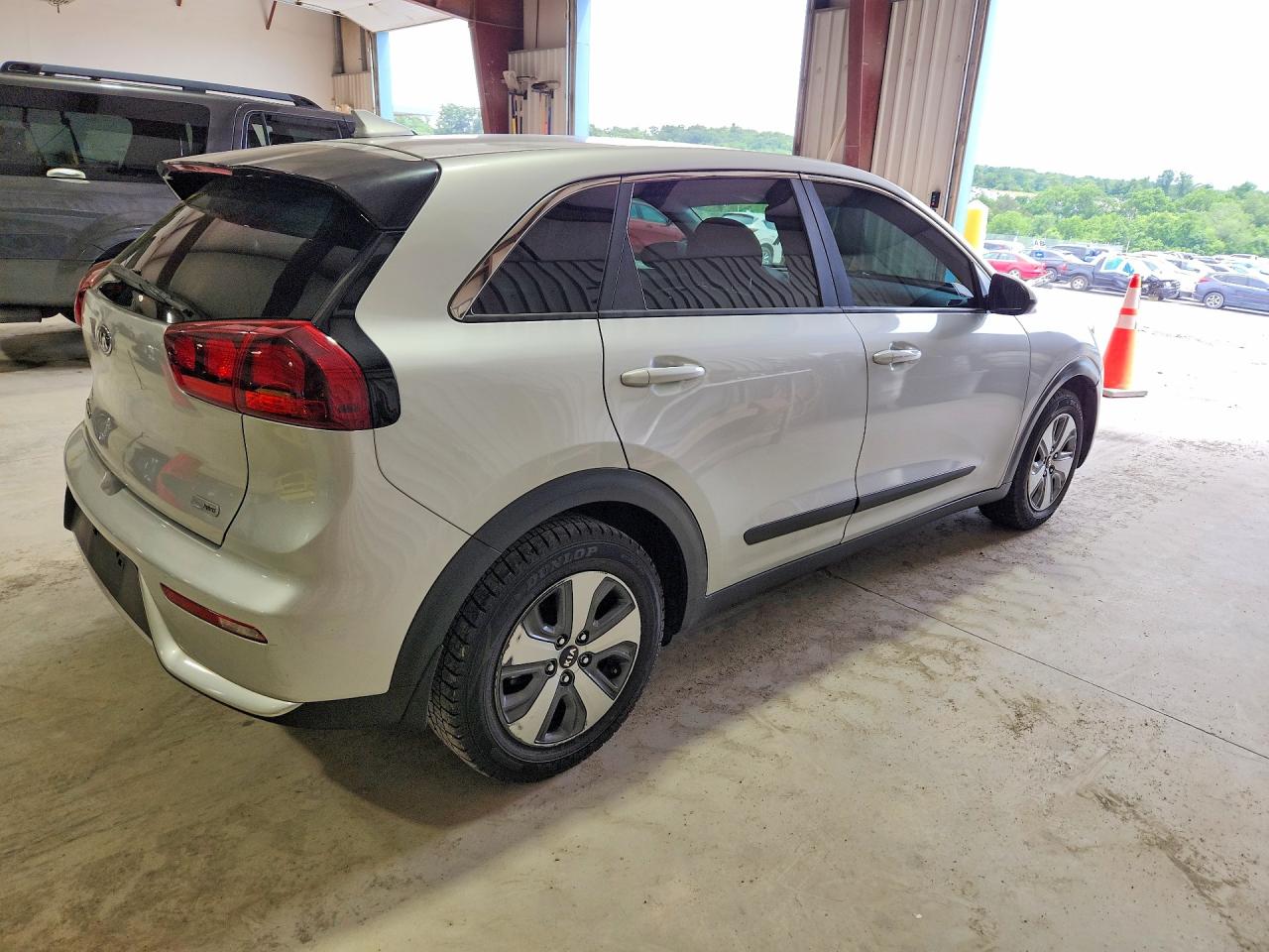 2017 KIA NIRO