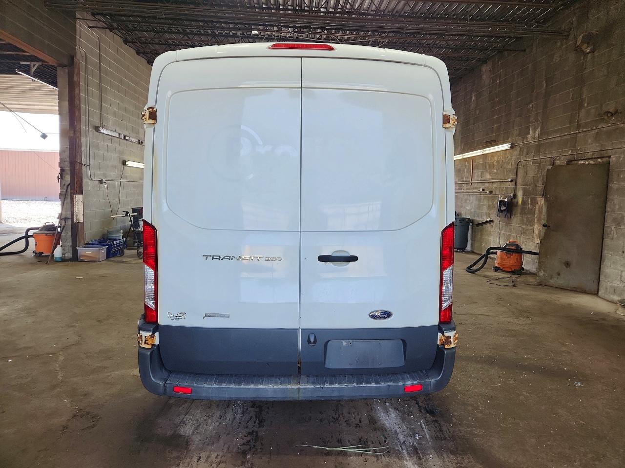2016 FORD TRANSIT