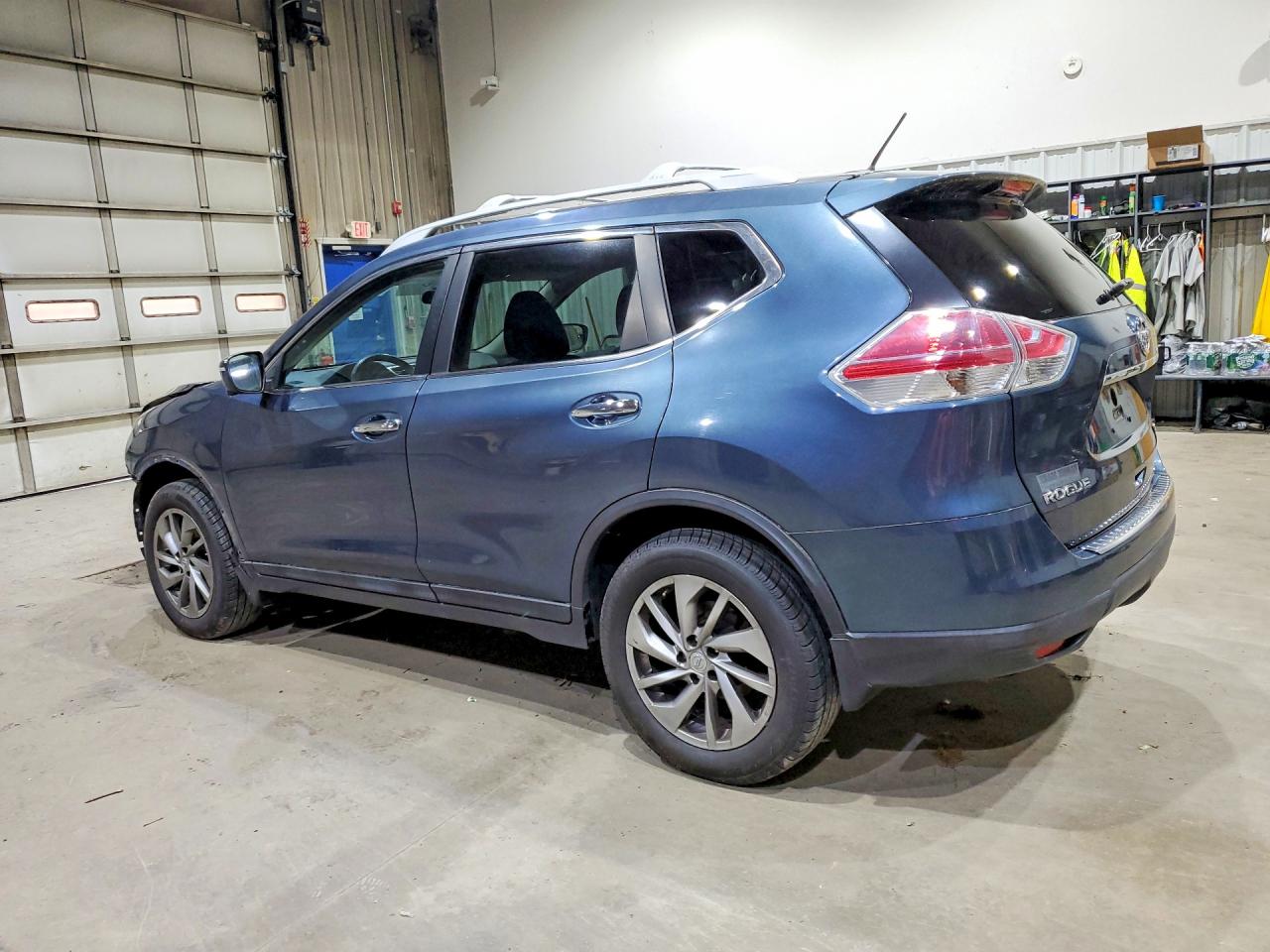 2014 NISSAN ROGUE