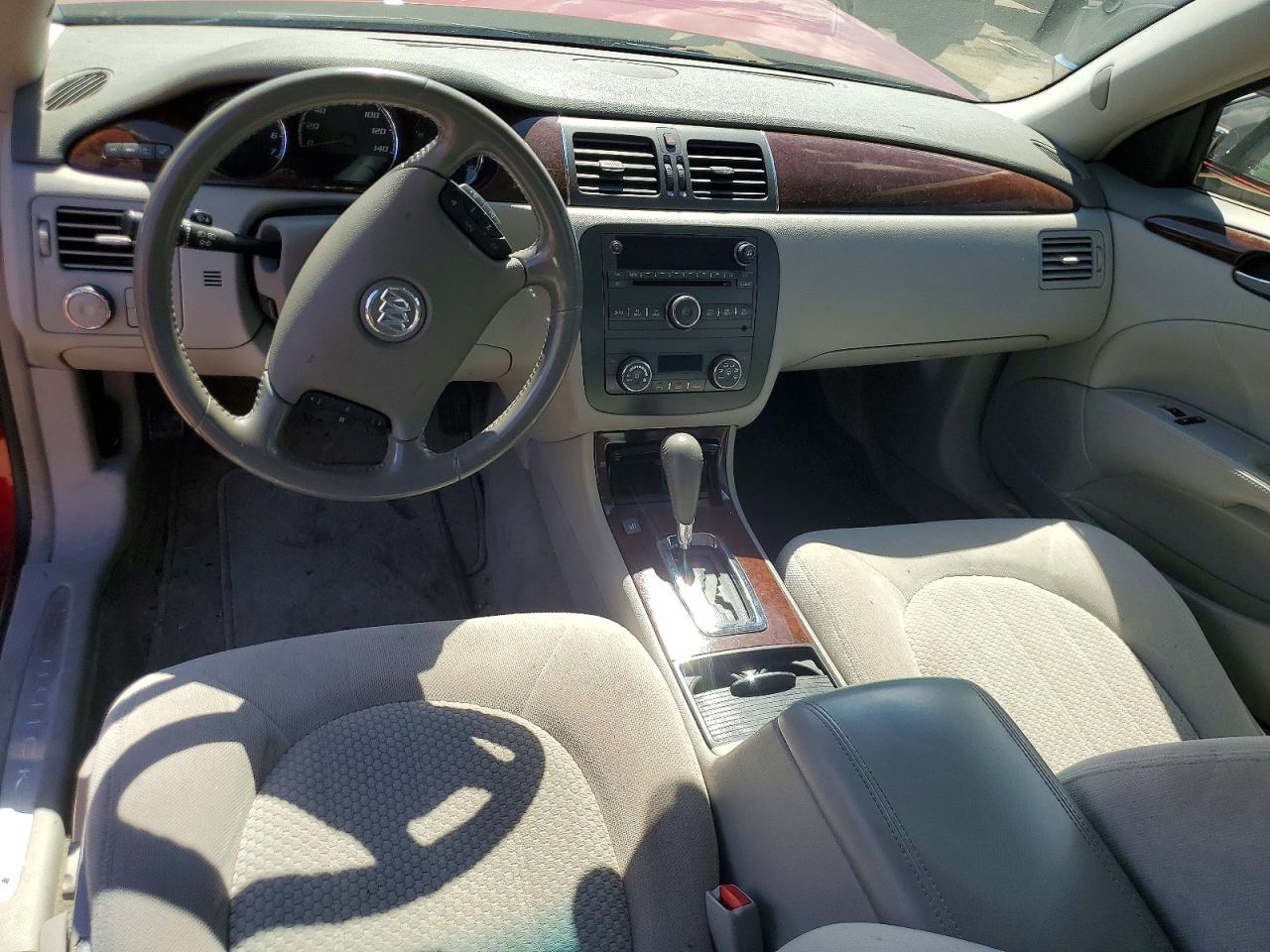 2010 BUICK LUCERNE