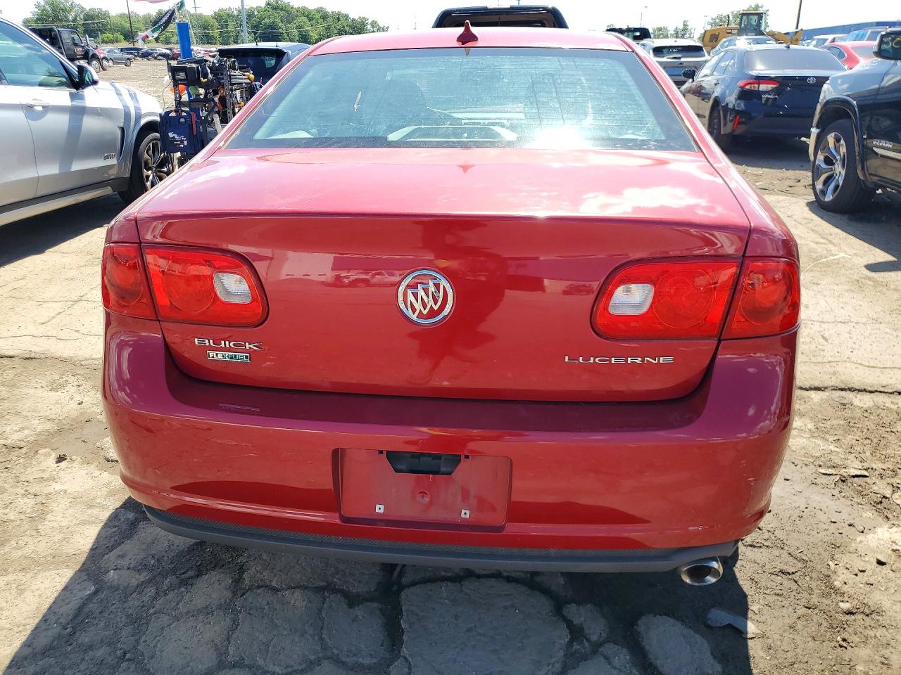 2010 BUICK LUCERNE