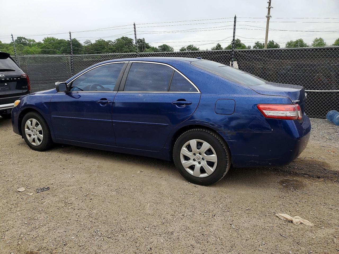 2010 TOYOTA CAMRY