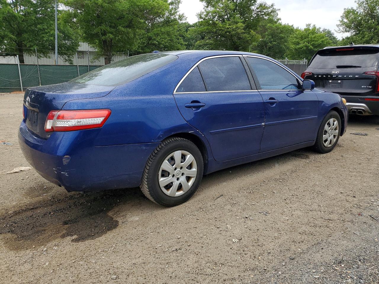 2010 TOYOTA CAMRY