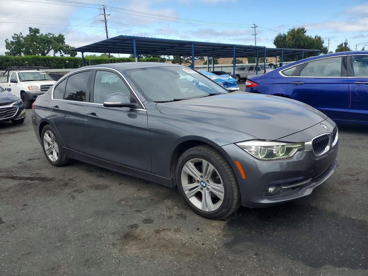 2018 BMW 3 SERIES