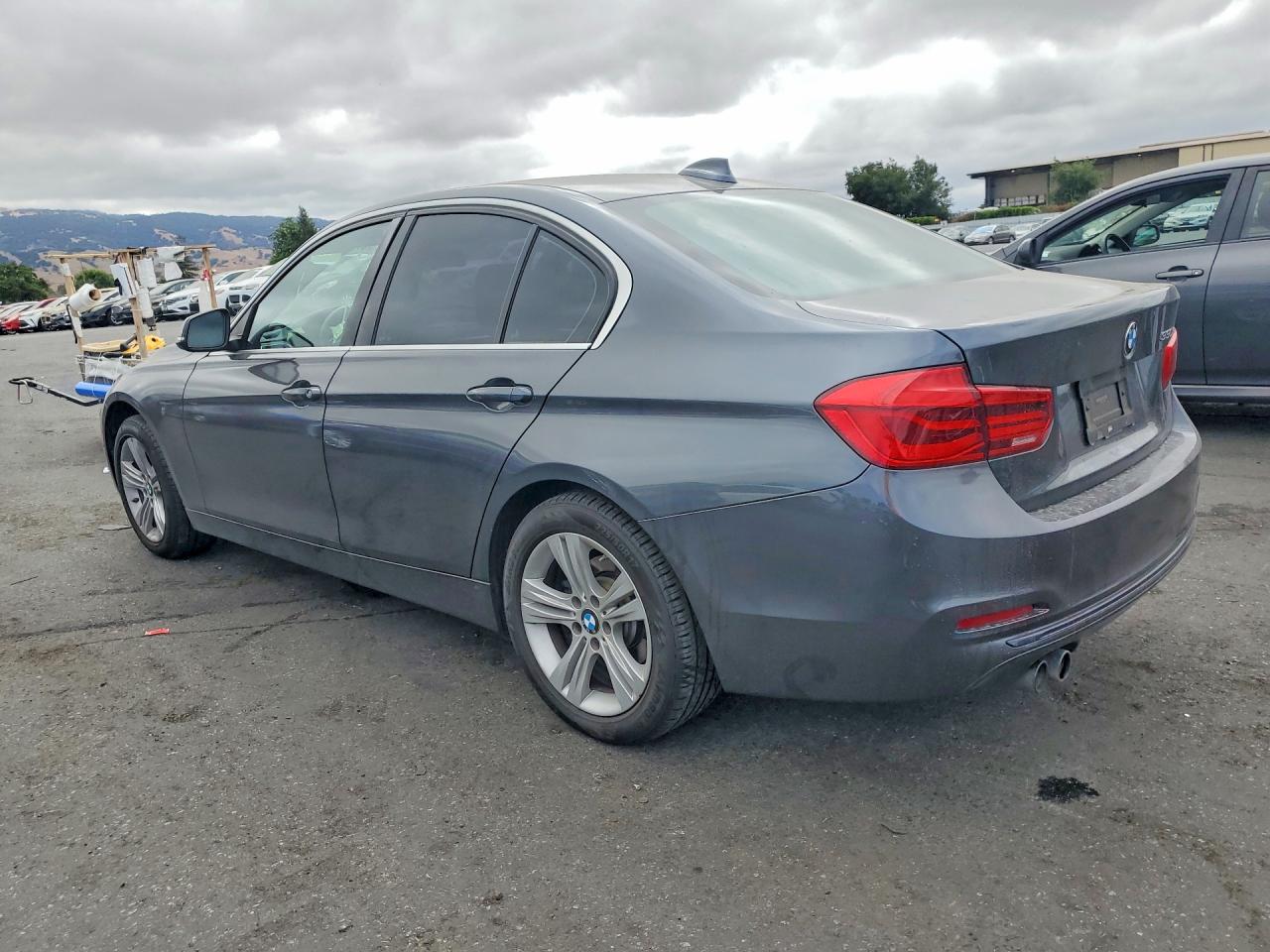 2018 BMW 3 SERIES