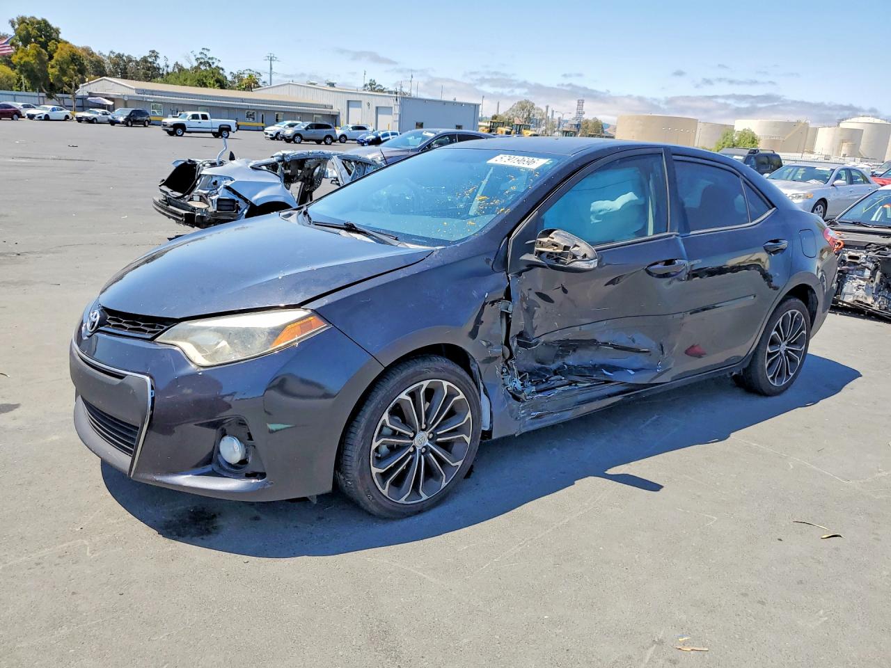 2016 TOYOTA COROLLA