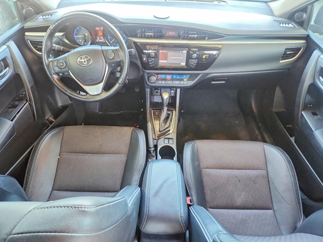 2016 TOYOTA COROLLA