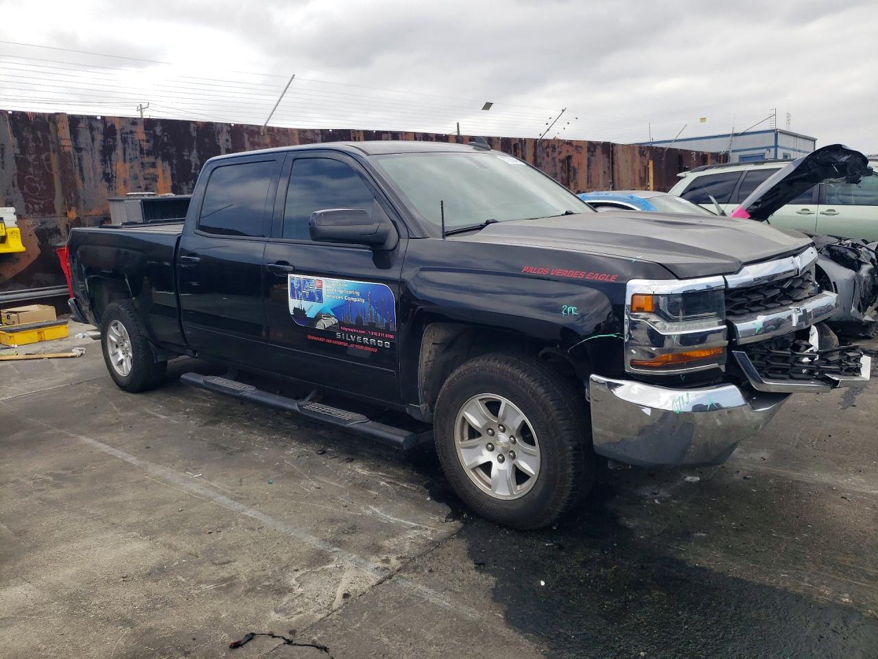 2017 CHEVROLET SILVERADO
