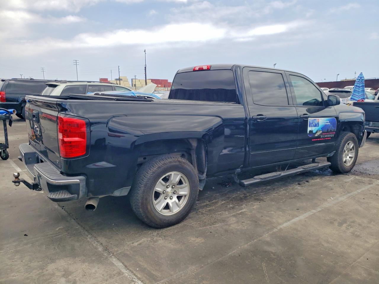 2017 CHEVROLET SILVERADO