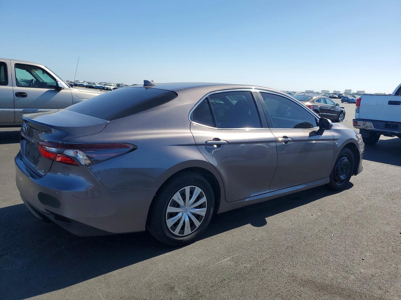 2022 TOYOTA CAMRY