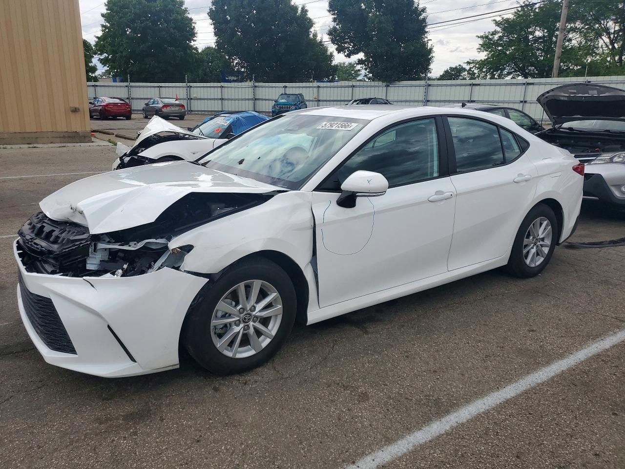 2026 TOYOTA CAMRY