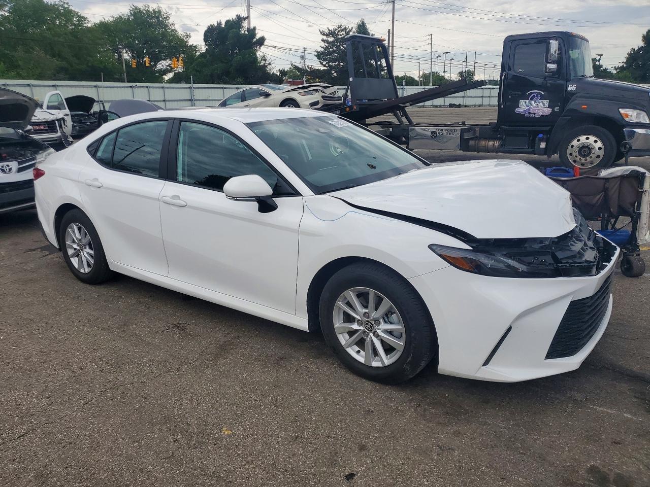 2026 TOYOTA CAMRY