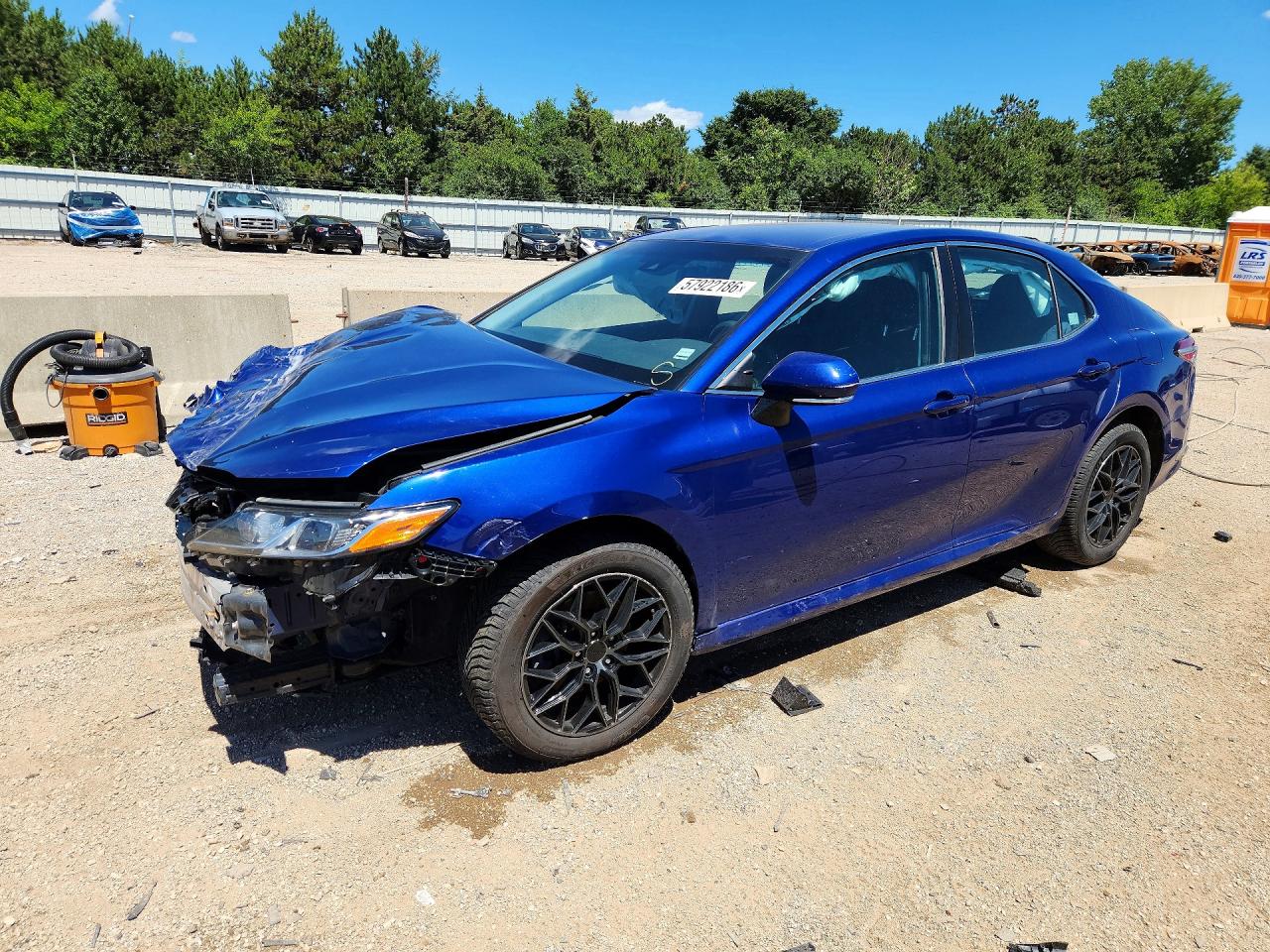 2018 TOYOTA CAMRY